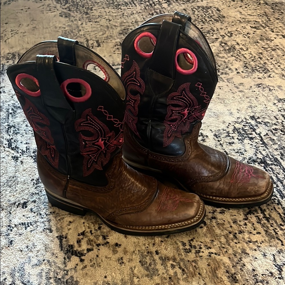 Rausto cowboy boots